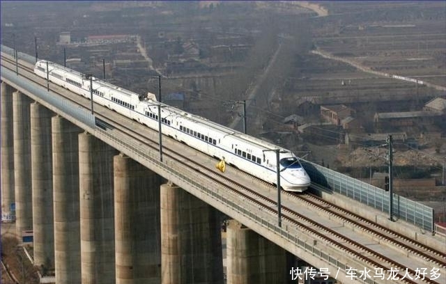  「重庆」郑万高铁传来最新消息，河南段年底通车，重庆段2021年