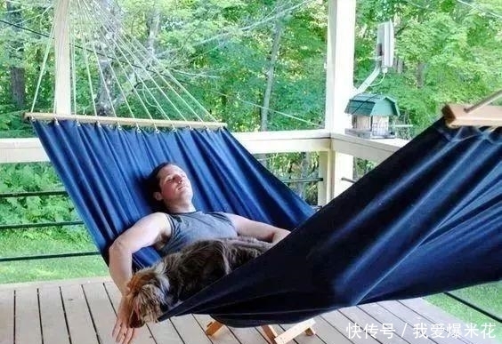 时髦:知道|旧衣服别再扔了,知道值多少钱吗