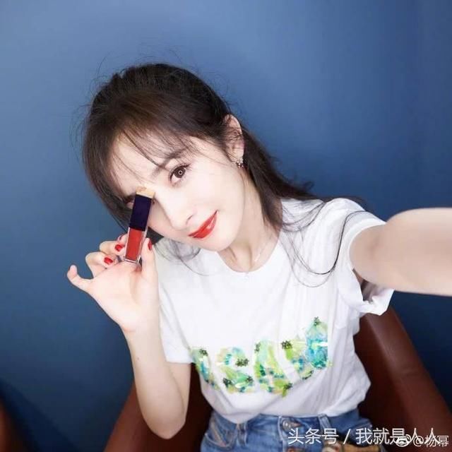 百万博主po文逼杨幂道歉！代言手游遭质疑，网友：什么年代了？