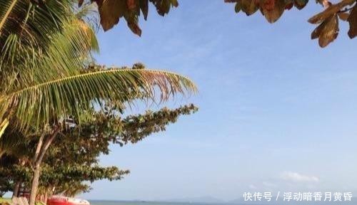 全球十大度假岛屿，长滩岛是一个很受冲浪爱好者喜欢的地方