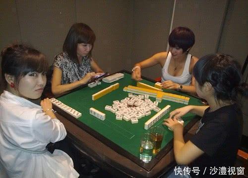  24小时@农村打牌要罚款，城里棋牌室24小时却没事，为啥