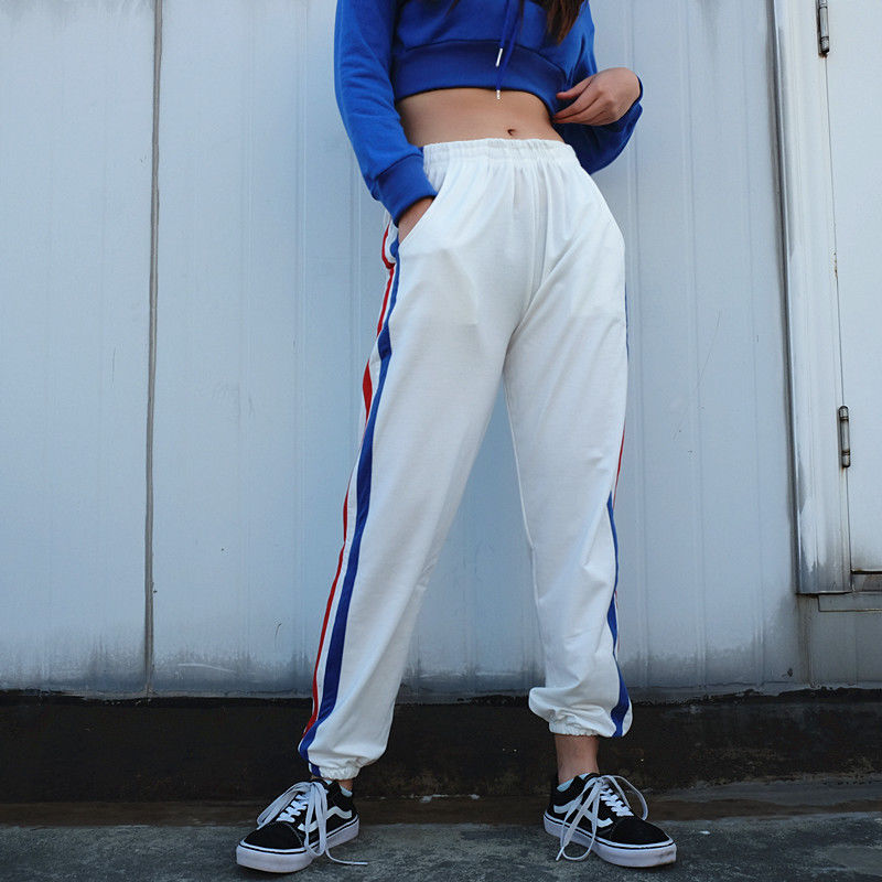 夏天选对实用的瑜伽裤，才是女生最应该注意的，听我的准没错