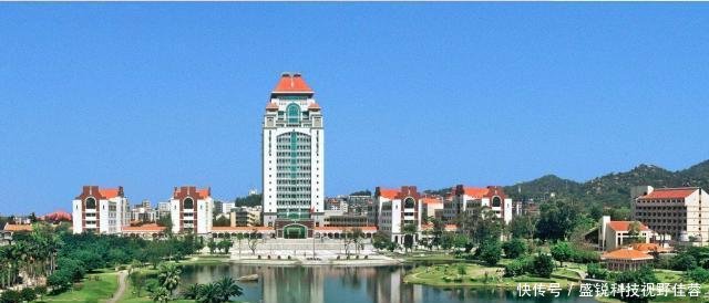 中国211工程最美大学，游客比学生还多，无奈成为旅游景区