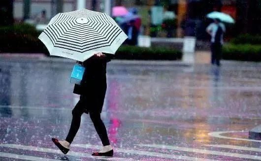  【降温】降温11℃＋雷阵雨＋阵风8级！冷空气来袭河北......