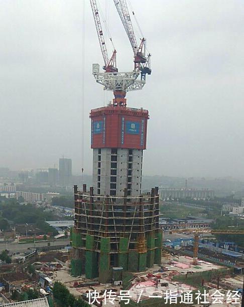 “成都第一高楼468蜀峰”带你看看修建情况是怎样的？