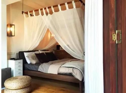 #小别墅#48㎡奇葩小户型,男主不仅整了小院,还设计出2室小别墅的既视感