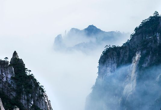 中国最美的四个景区，杭州宋城上榜，仅次布达拉宫排第二