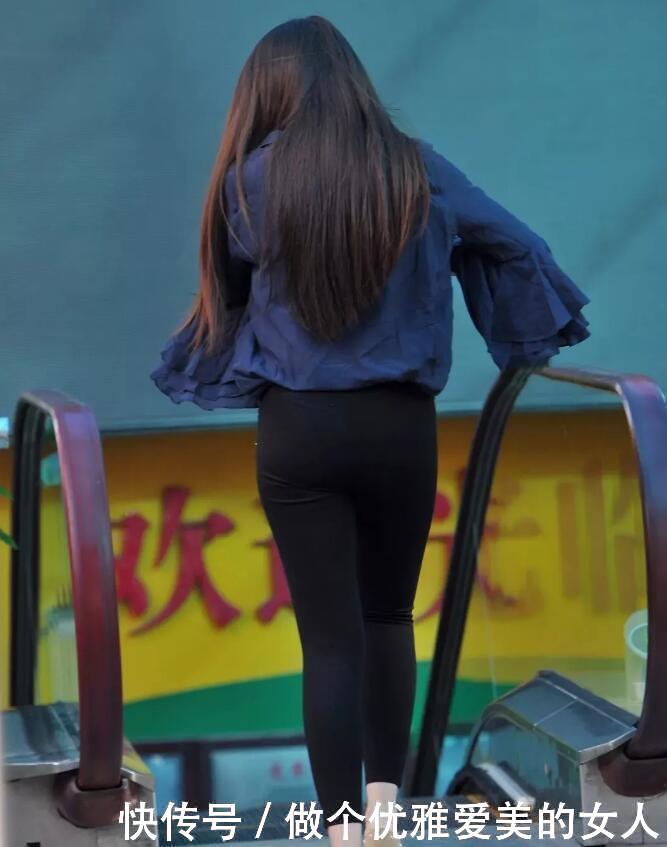 每个漂亮的姑娘都拥有一条紧身裤，穿在她的身上就能显出美女效果