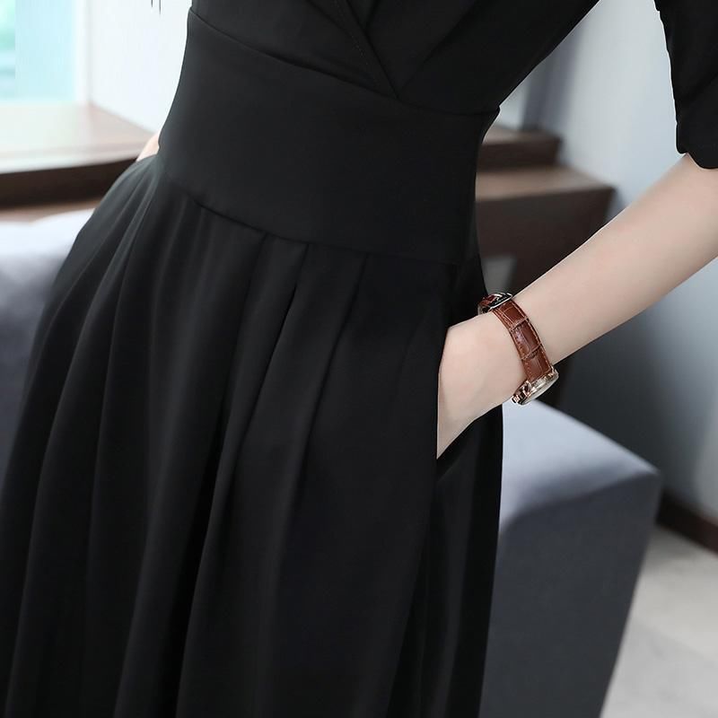 哇!好美的小黑裙，清爽漂亮显身材，简直美呆了