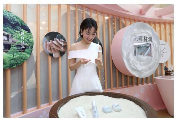 肌研糀润全新优雅上市 携手吴昕探寻美肌之奥秘