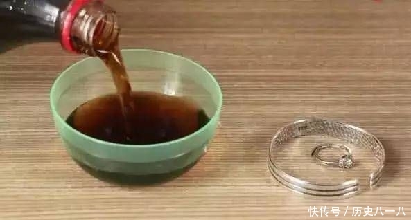  「银饰」银首饰脏了自己清洗，珠宝店不会告诉你的妙招！