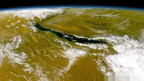  「引水」贝加尔湖的水量有多大？我国能引水利用吗？说出来你可