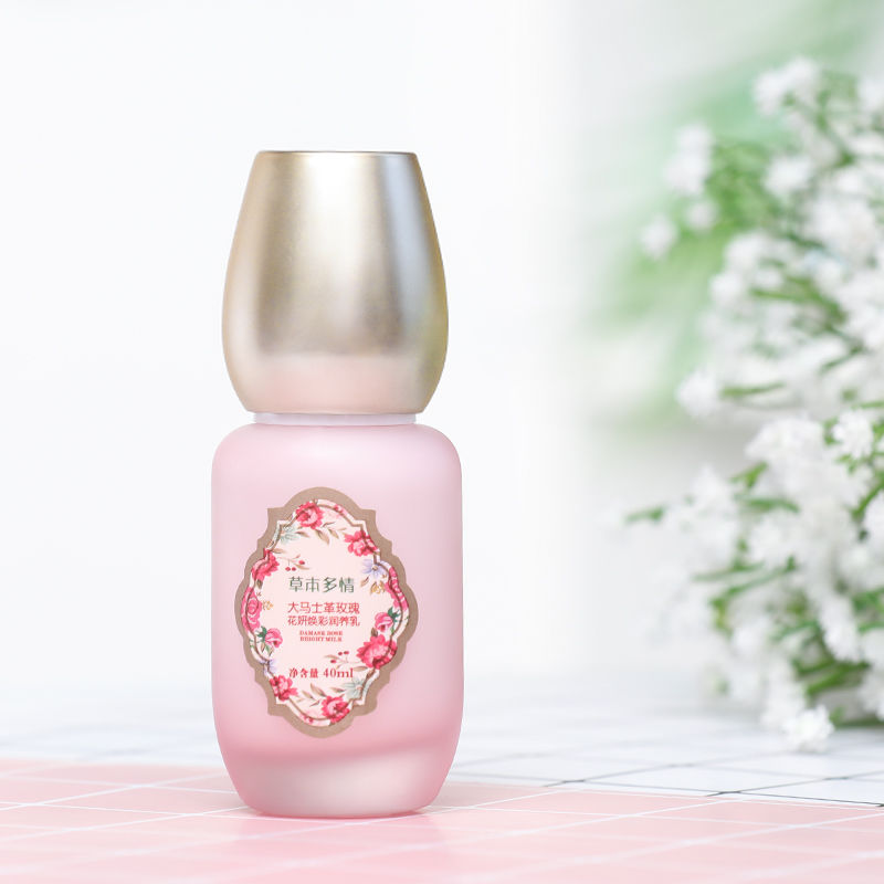 女人多“做”这个小动作，特别迷人，让男人看到目光都离不开你