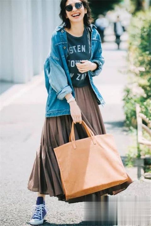  「休闲服」日本流行这样穿，把休闲服穿成了经典，太时髦了！