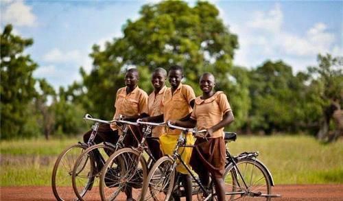  黑人|中国农村很常见，引入非洲却成了当地神器，黑人痛恨来得太