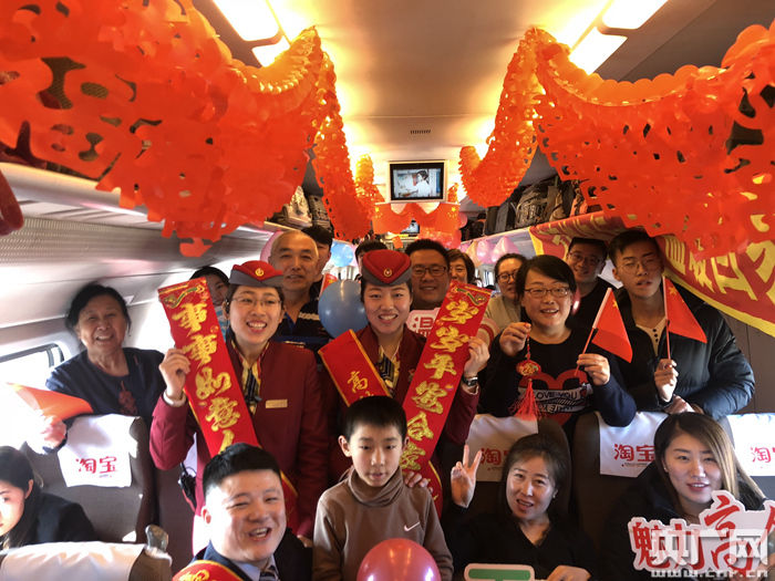 温暖回家路:D29次列车上的苦辣酸甜