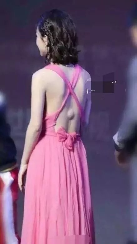 脑栓、骨头错位、心脏差？赵丽颖停工被骂卖惨，颖宝直接开炮：讨