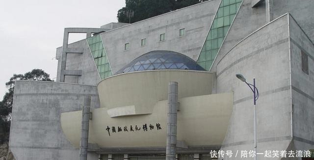  「唯一」全国唯一一座行政级别低于下辖地级市的省会城市