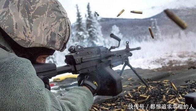  退役：美呼吁世界医护人员援助，退役兵却拒绝响应号召，专家：真实美国