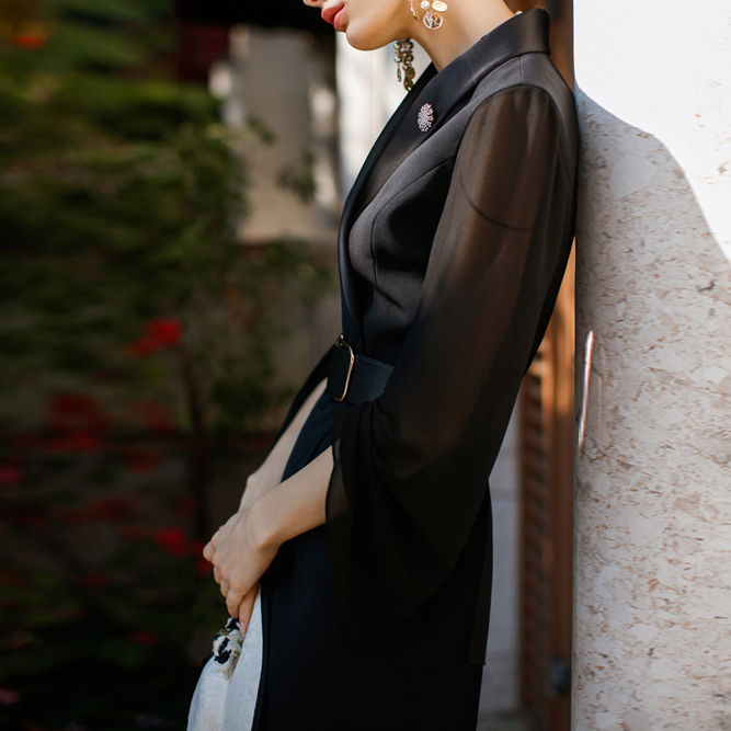 女人丰满好不好?看看下面女人再说话，性感妩媚特迷人