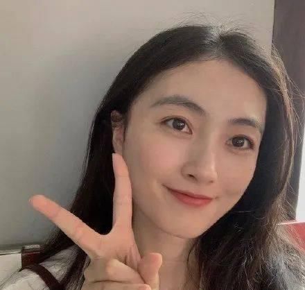  辨别■通过发型辨别渣女...这是什么沙雕啊？