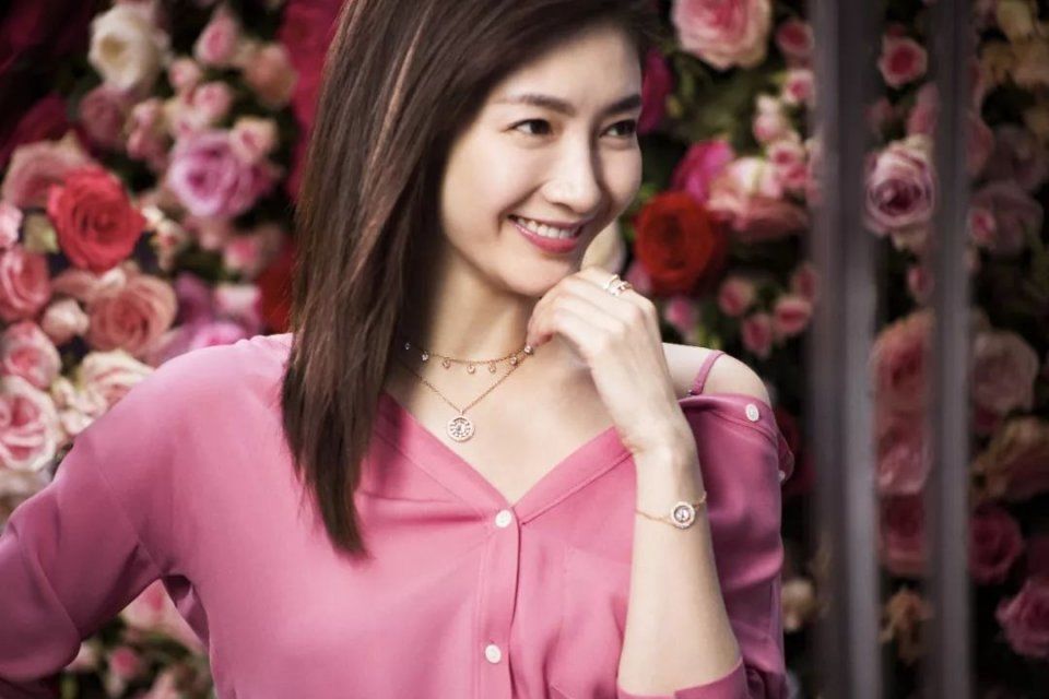 确认过眼神 这就是江疏影最爱的七夕礼物