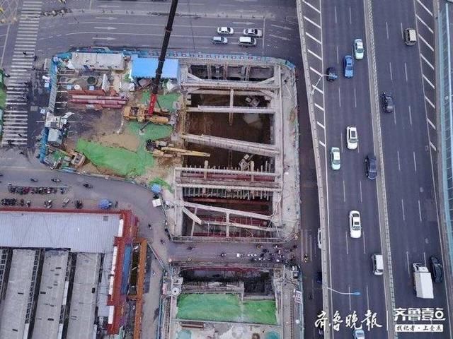  【二号线】济南地铁二号线进度加速，巨大的地下车站土石方如何运上来？