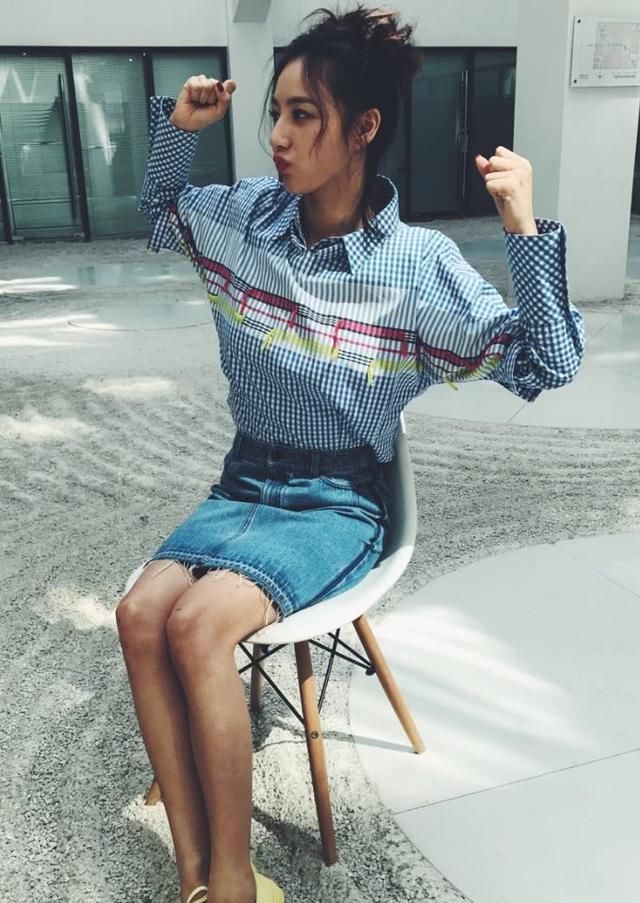 王思聪不喜欢网红了？“新欢”陈雅婷穿搭时尚，俏皮可爱很迷人！