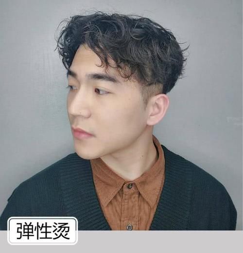  「锡纸」男生除了“锡纸烫”发型，还可以这样剪头发，时尚帅气有活力