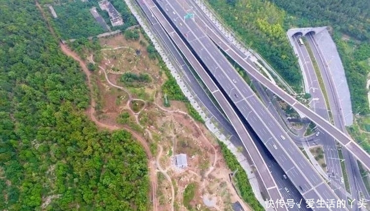 航拍镜头下，徐州西区这座山体公园雏形初现！将建一座博物馆~