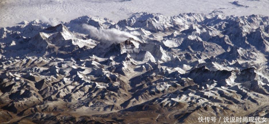  [青藏高原]中国最大天然水库，国外8亿人靠它供水，湖面正在扩张