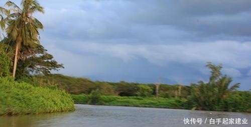 世界面积第三大岛，被三个国家共同拥有，西元414年已有华人到此