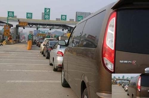  [高速]如果30号晚上上高速，1号凌晨下高速免费吗？