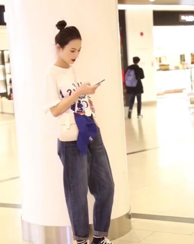 #水龙头#一时间“水龙头裤”走红了,搭恨天高才撑得起,一般女生不敢尝试