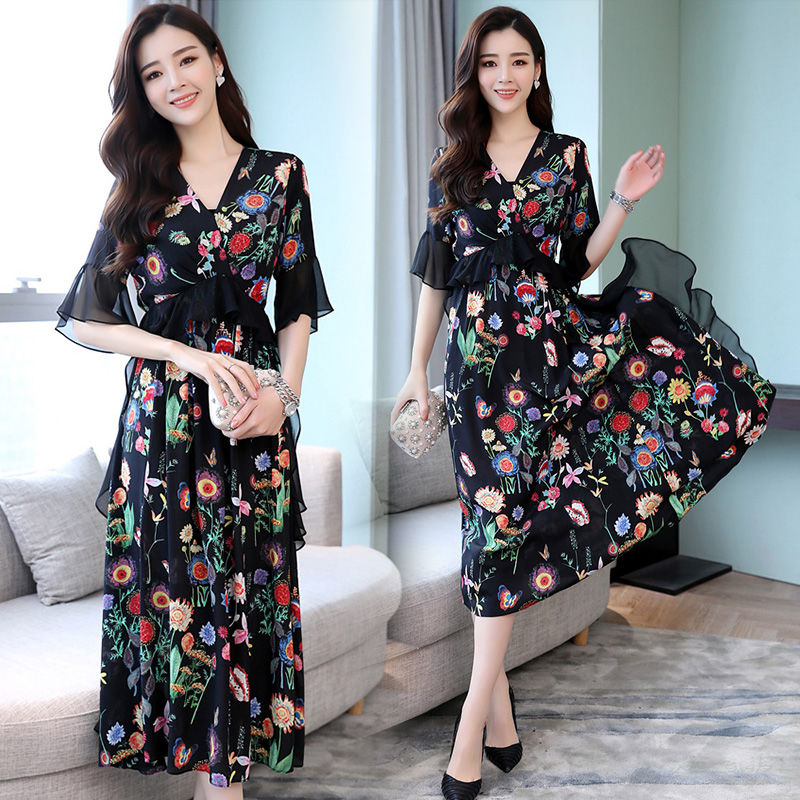 时下最火爆的一种裙:“温柔裙”!妩媚迷人，巨适合80后女人穿