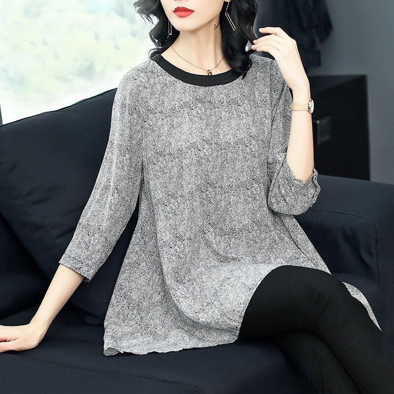 天!这才是70后女人该美的样子，新款娃娃衫，藏肉真洋气