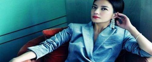 黄有龙深夜发长文，而赵薇简短回应的几个字，让人心酸不已