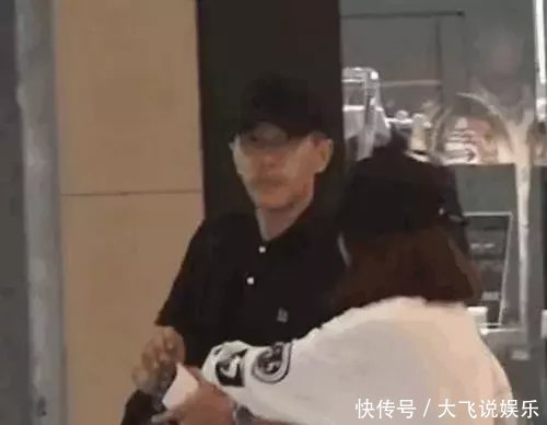 杨幂公布二胎表示累了, 刘恺威含泪晒孕检单, 网友: 婚变原因确凿