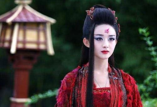  『淡妆』你适合浓妆还是淡妆，关键要看这几点，化对妆才能更有魅力