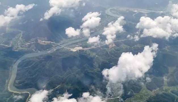  「俯瞰」你知道中国森林覆盖率最高的省份吗？飞机上俯瞰美如画