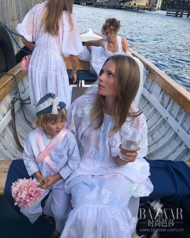 她们的幸福太“刺眼”，说这样的婚礼我一点都不羡慕，你信？