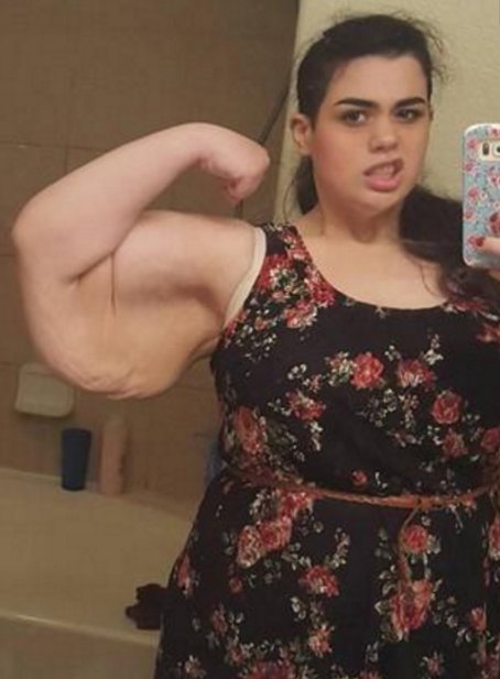 580斤的女子一年减肥成赫本，男友表示终于可以和她亲密了