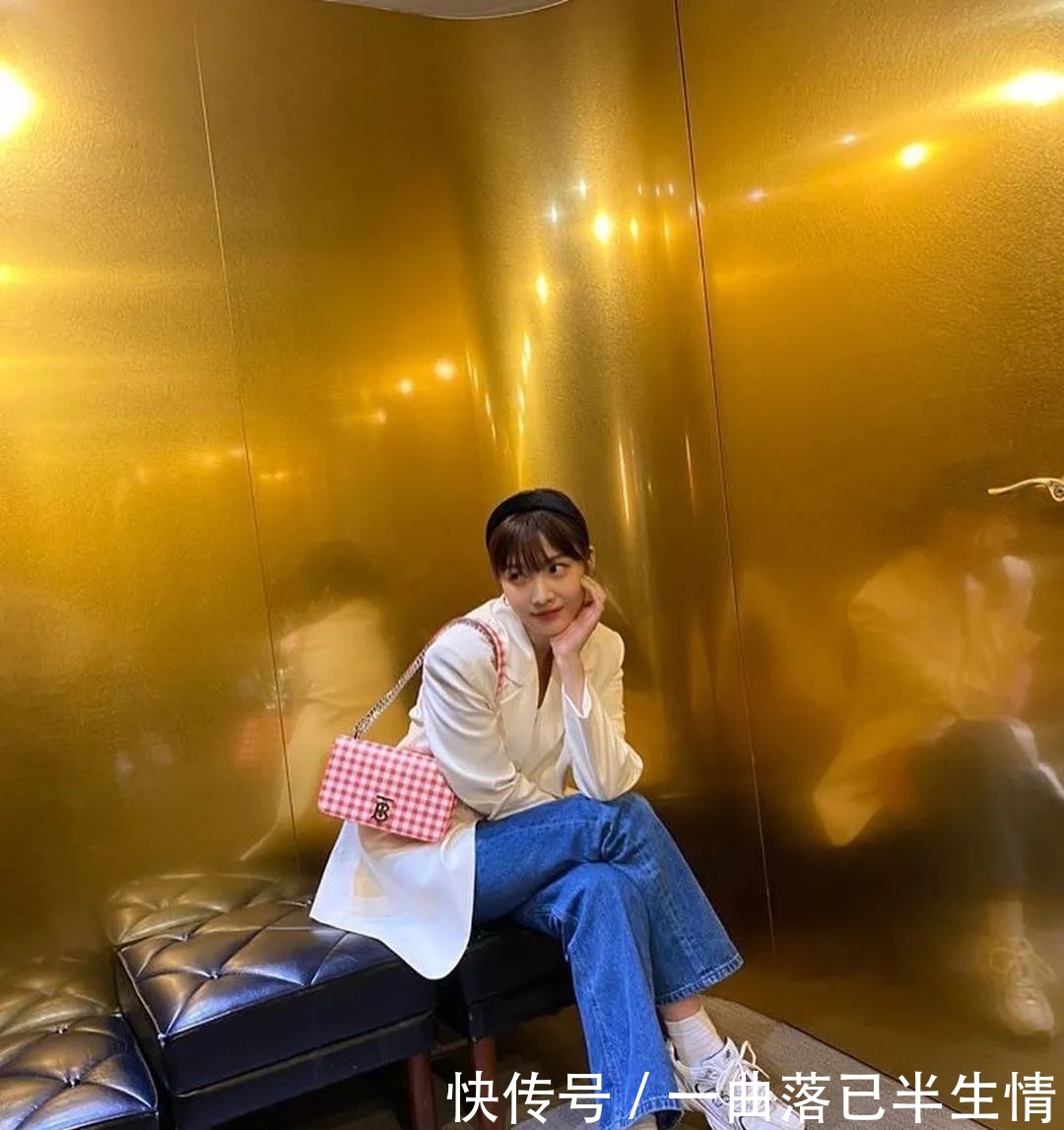  [老爹]放弃老爹鞋吧，今年最流行这3双，美貌又好穿，泫雅都上脚了！