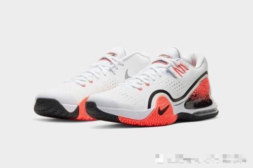 『低调』Nike跑鞋迎来新的革命,搭配当家科技气垫,低调发售!