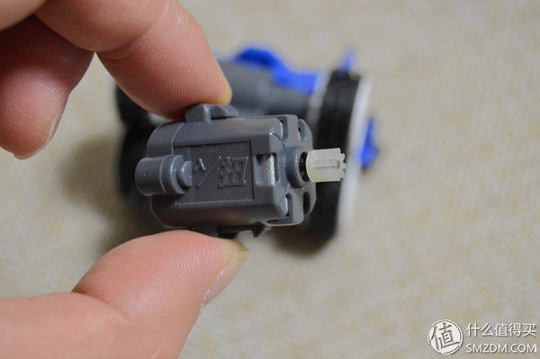 AULDEY 奥迪双钻 零速争霸四驱车 开箱体验