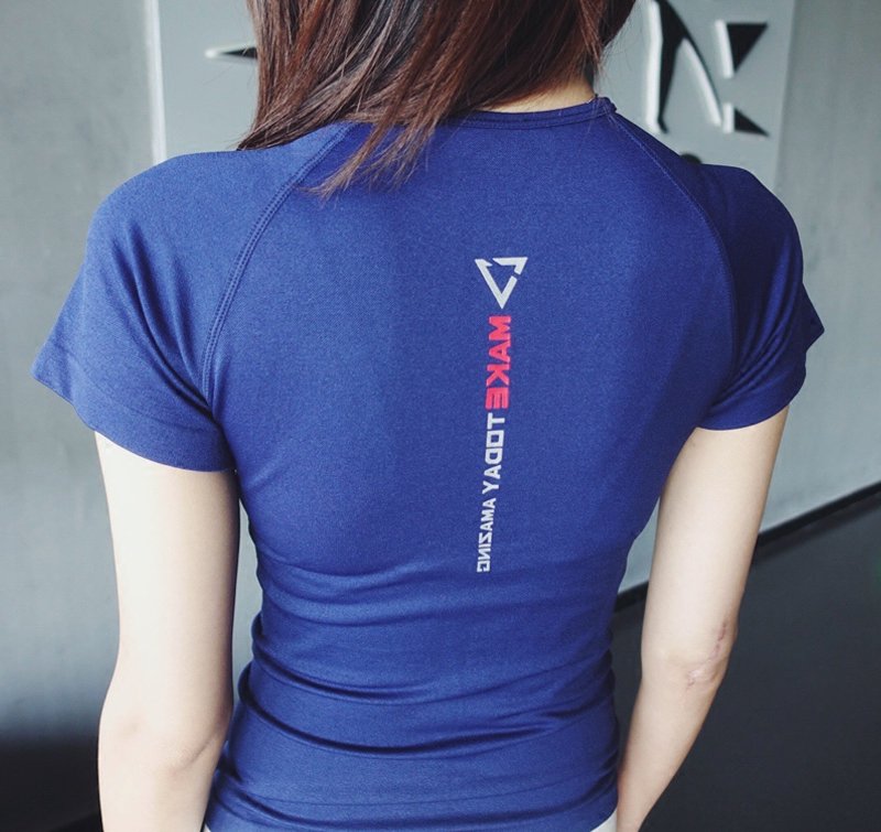 健身房女人太会穿了!穿下面“忍者服”，前凸后翘撩倒一大片