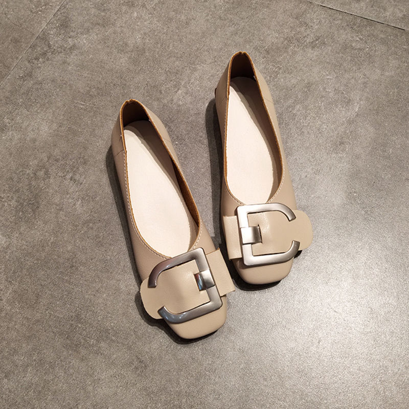 朋友真聪明，出门只穿这种“仙女鞋”，洋气显高又有范