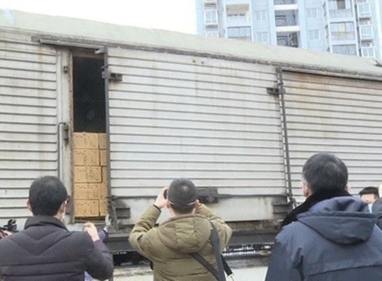  「援助」西藏援助湖北的物资，到了！