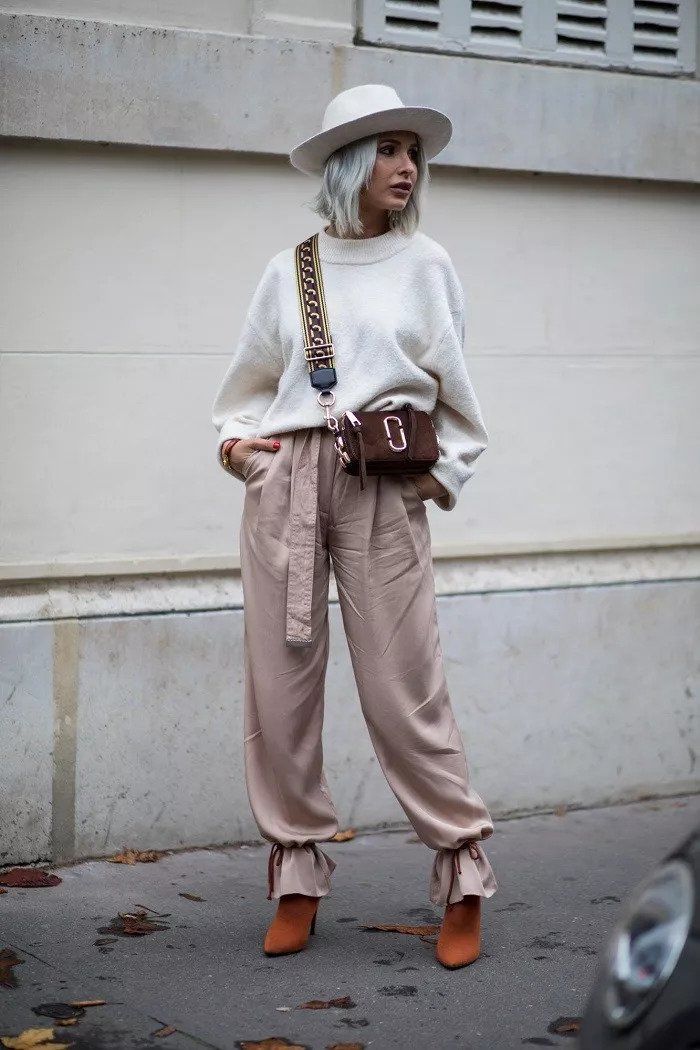 吊打阔腿裤，秒杀牛仔裤，这条裤子才是今秋最火!!!