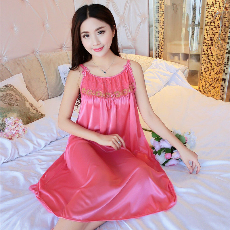 喜欢待在家里，一套舒适的居家服必不可少，老公也是夸我好看